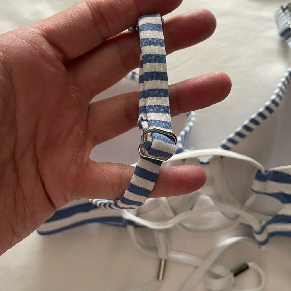 Tommy Bahama Blue Striped Lace Back Bikini Top Size 36C - Picture 5 of 8